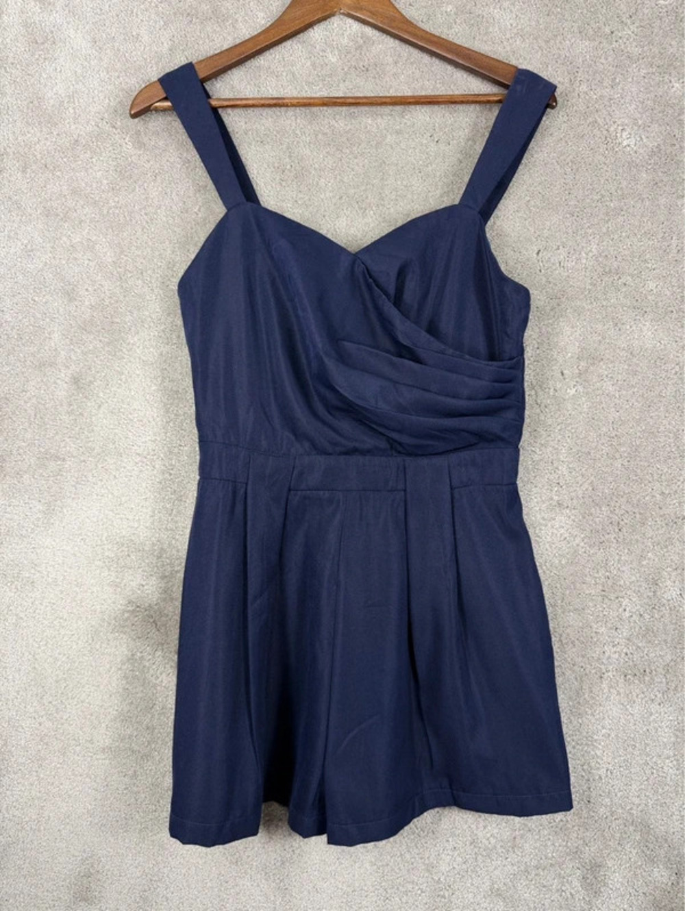 SHEIN Navy Blue Sleeveless Surplice Romper Women’s Size Medium